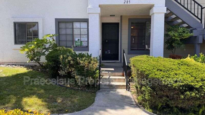 Primary Photo - 10935 Summerdale Way