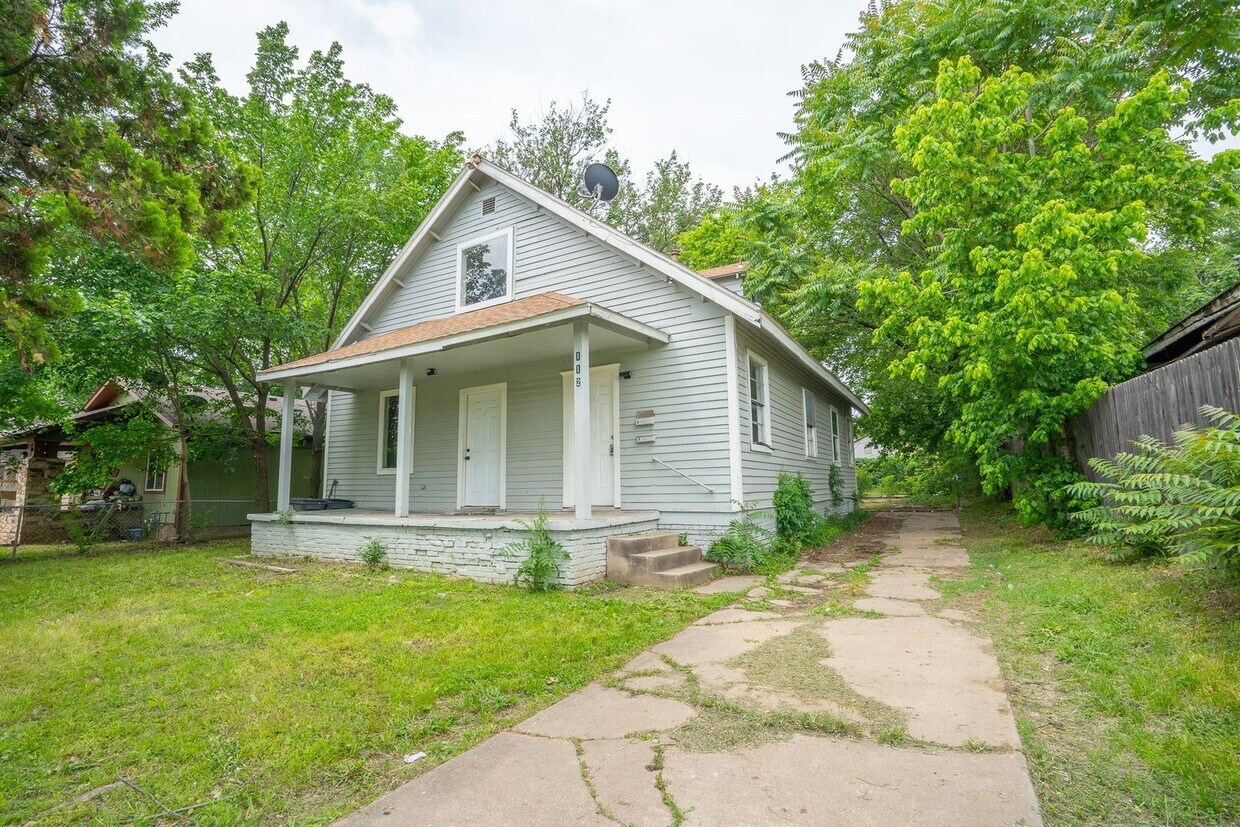 Foto principal - 112 N Delaware Pl