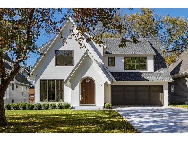 Building Photo - 5516 Oaklawn Ave