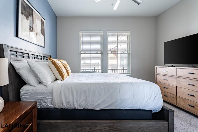 Foto del edificio - 301 Passage Way