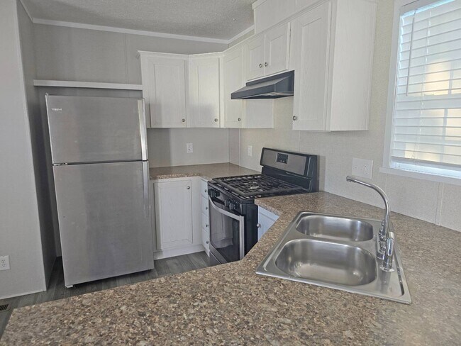 Foto del edificio - 602 W 9th St