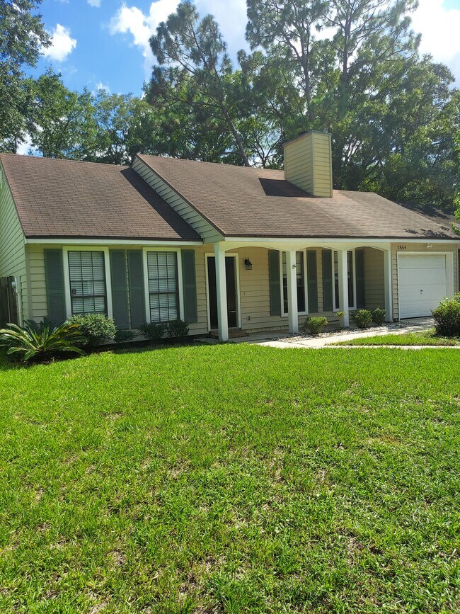 frente - 3664 Jamestown Ln
