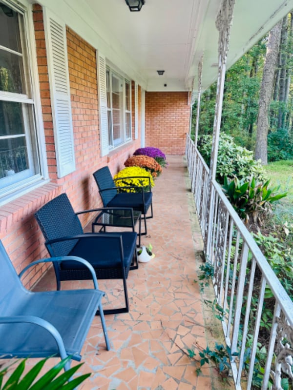 Porch - 2562 Meadow Lark Dr