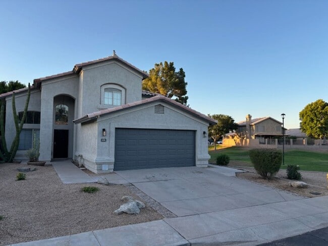 4 bedroom home in Tempe - 4 bedroom home in Tempe
