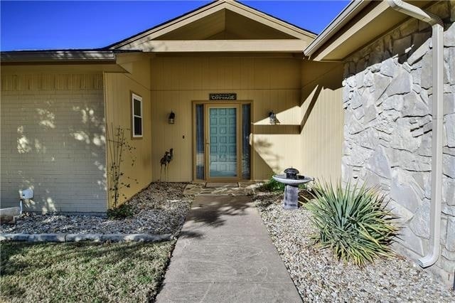 Building Photo - 3924 Laramie Dr