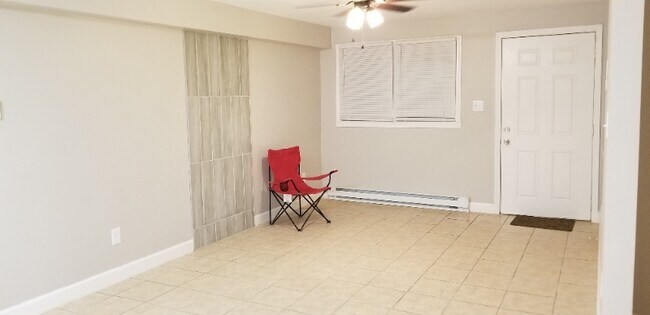 Foto del edificio - 301 Culbreth Ave