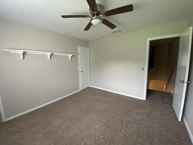 Building Photo - 2759 Devie Ct