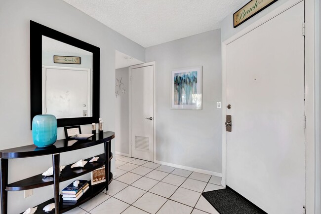 Building Photo - 1605 US-1