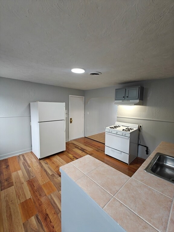 Foto del edificio - 106-118-118 Wilcox St