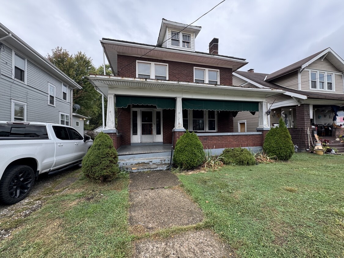 Foto principal - 459 N Main St