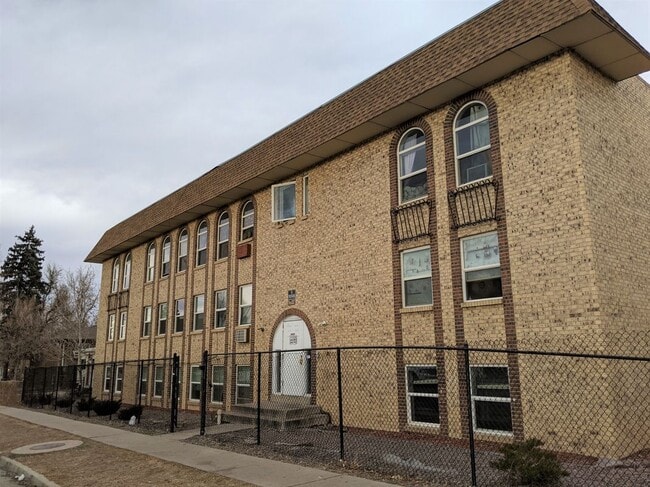 Photo - 1600 Clinton St Apartment