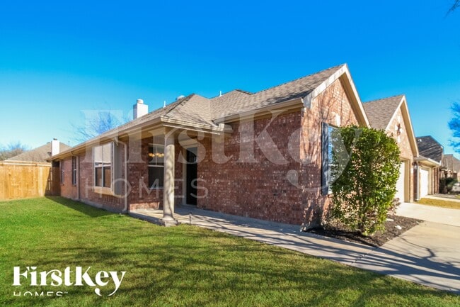 Foto del edificio - 2341 Aurora Dr