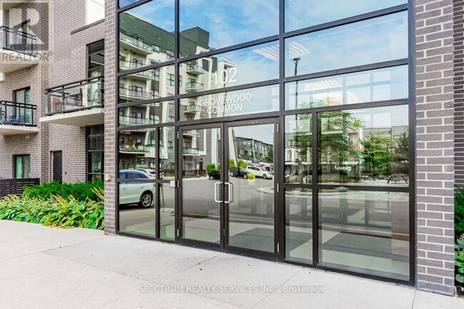 Building Photo - 102 Grovewood Common