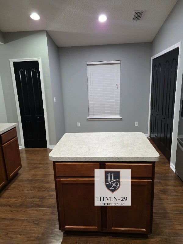 Building Photo - 1334 Camp Ridge Ln