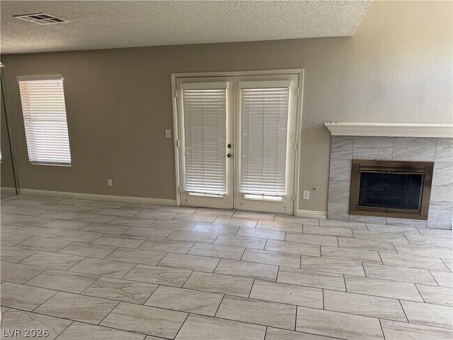 Foto del edificio - 8653 Freeport Ln