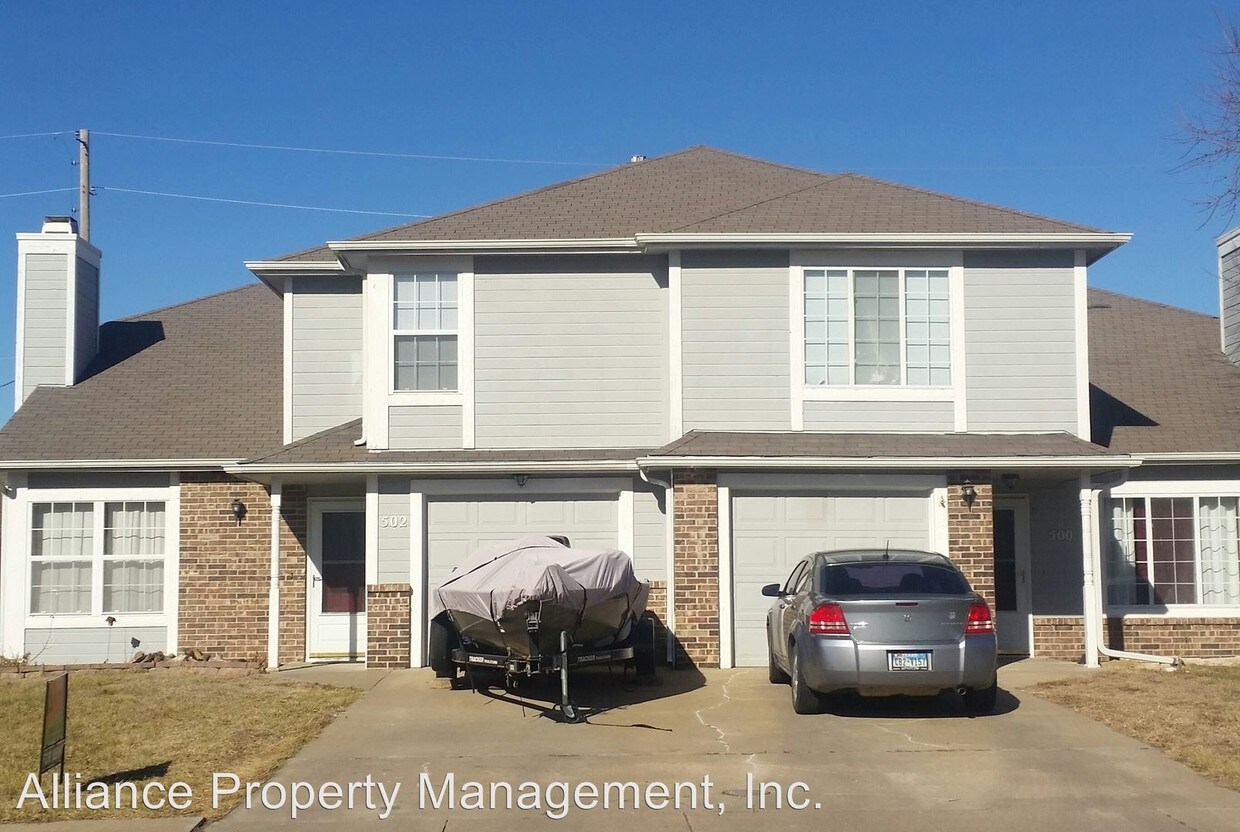 Foto principal - 500 Butterfield Rd