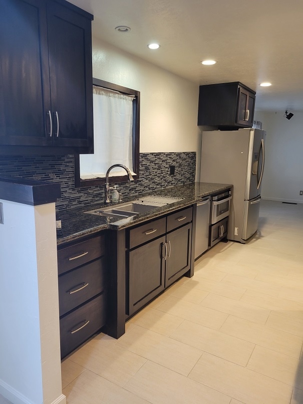 Foto del edificio - 485 Redwood Way