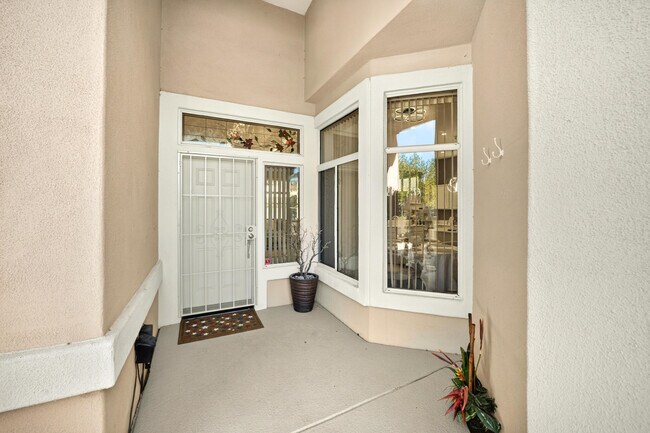 Foto del edificio - 78804 Platinum Dr