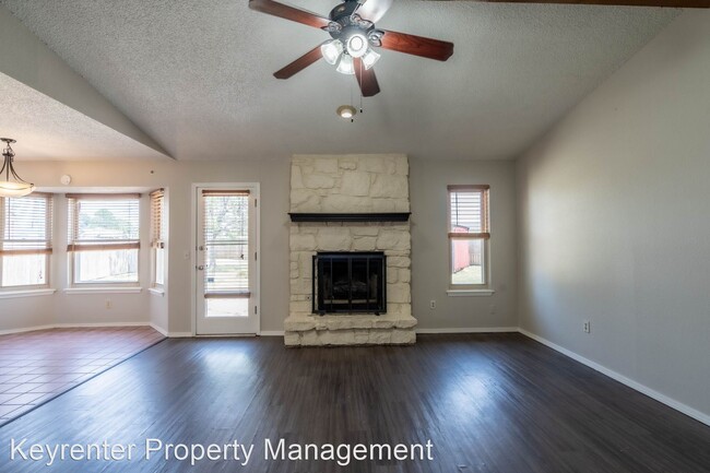 Building Photo - 3 br, 2 bath House - 6707 S 112th E Ave