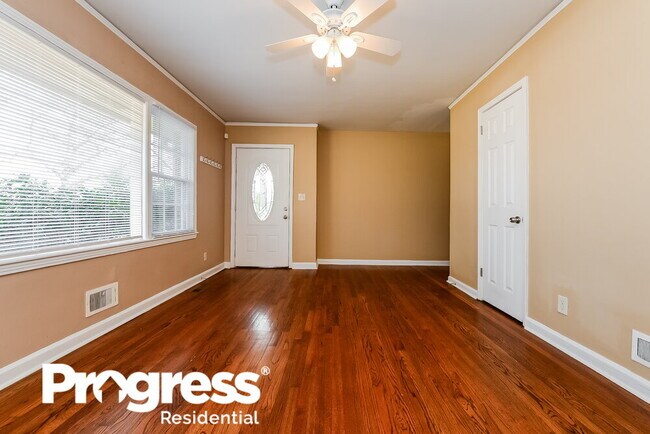 Foto del edificio - 2169 Brannen Rd SE