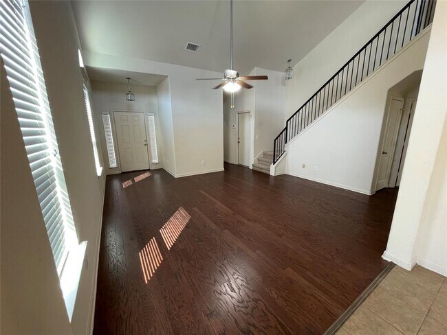 Building Photo - 1433 Biscuit Dr