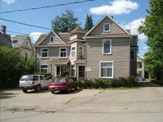 Primary Photo - 109 Madison St