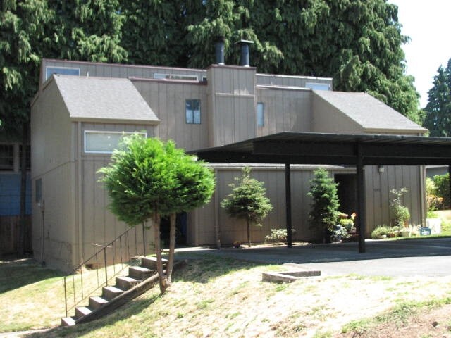 Building Photo - Woodlawn Apartments