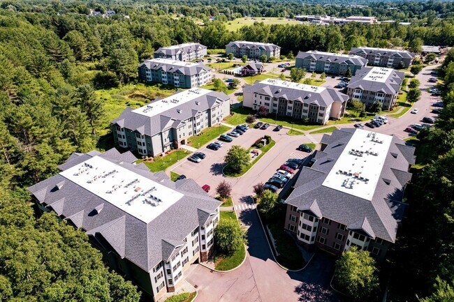 Interior Photo - Village at Autumn Pond