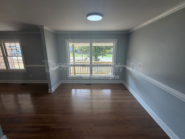 Foto del edificio - 1600 King Cir