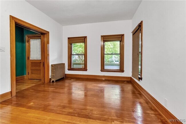 Foto del edificio - 110 Ashland Ave