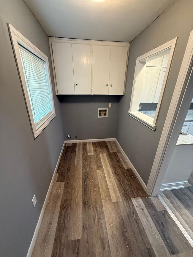 Foto del edificio - $0 First Month's Rent / $0 Deposit at Move-in