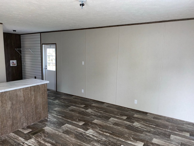 Building Photo - 1515 S Miller Ave