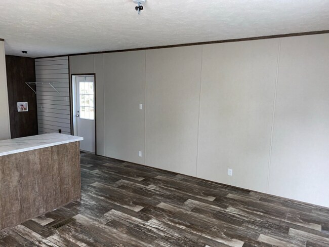 Foto del edificio - 2705 Dryden Rd