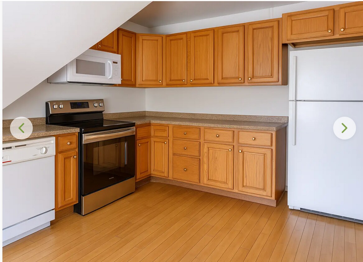 Foto principal - No Fee! All Inclusive Dorm Style Room Rent...