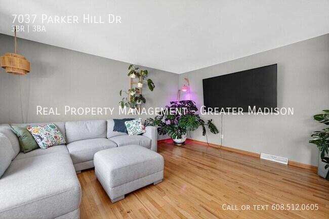 Building Photo - 7037 Parker Hill Dr