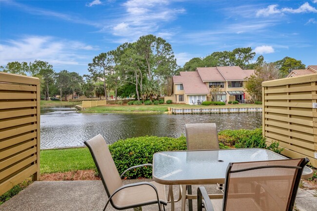 Foto del edificio - 5101 Beachwalk Pl