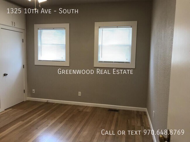 Foto del edificio - 1325 10th Ave
