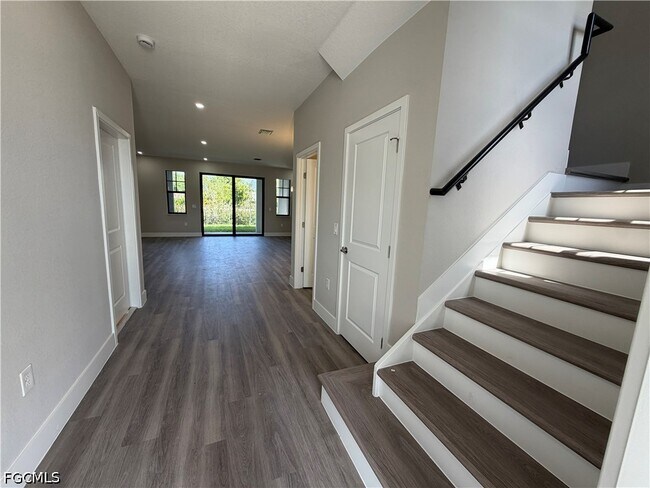 Building Photo - 9908 Portofino Vineyards Dr