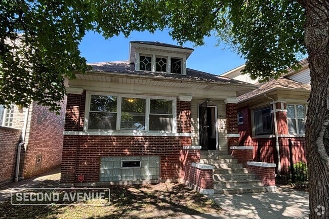 Building Photo - 7318 S Eberhart Ave