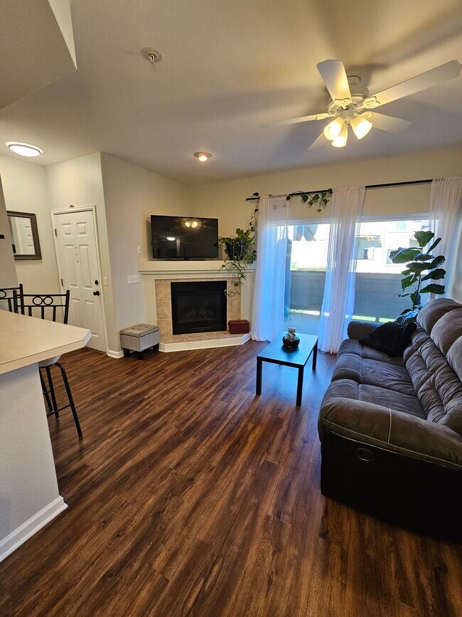 Building Photo - 4545 Wheaton Dr
