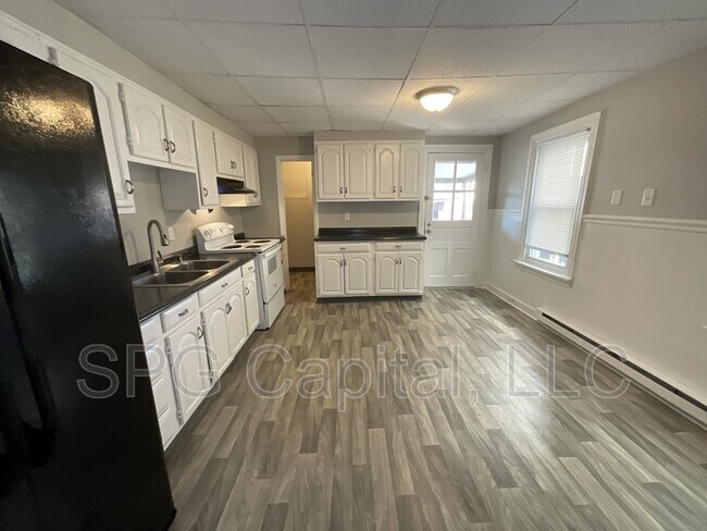 Foto del edificio - 32 N 2nd St