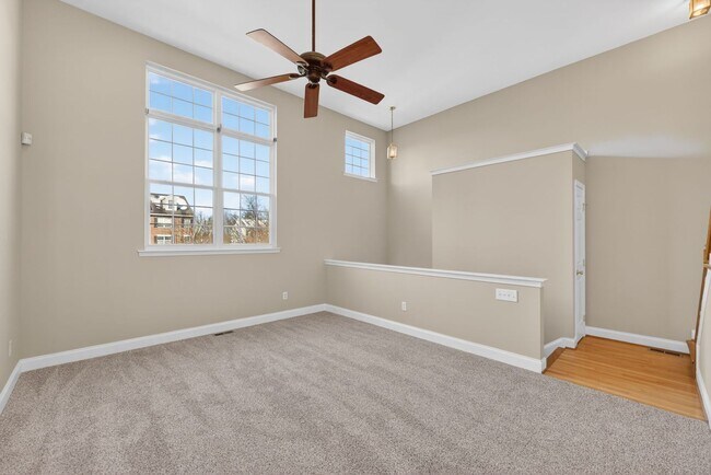 Foto del edificio - Gorgeous Recently Renovated 3 BR, 2.5 Bath Conshohocken Townhome!