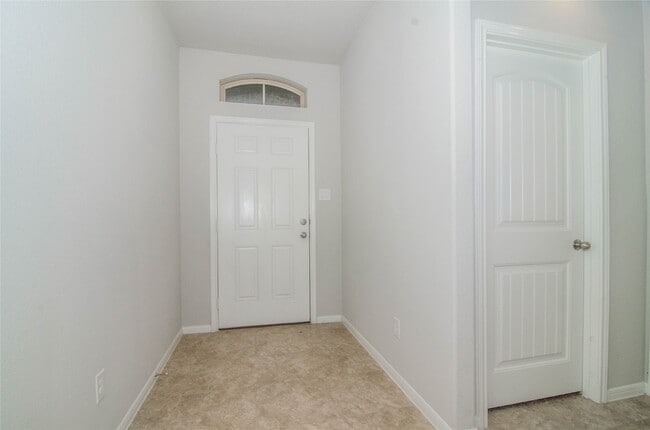 Building Photo - 29219 Dunns Creek Ct