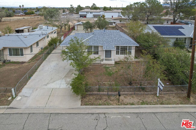 Building Photo - 38020 12th St E