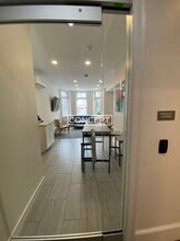 Building Photo - 51 Queensberry St