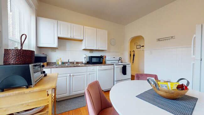 Foto del edificio - 631 Washington St