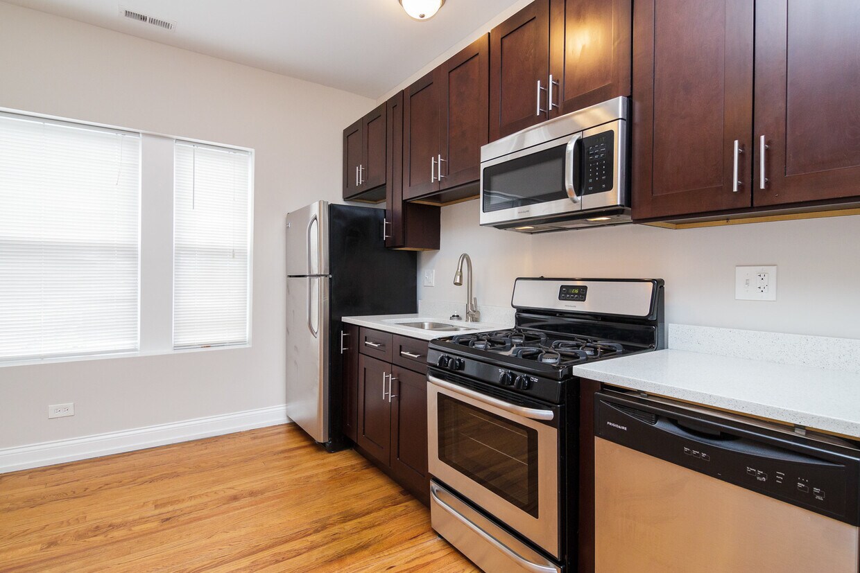 Foto principal - 4909 W Cuyler Ave