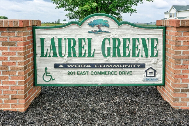 Building Photo - Laurel Greene