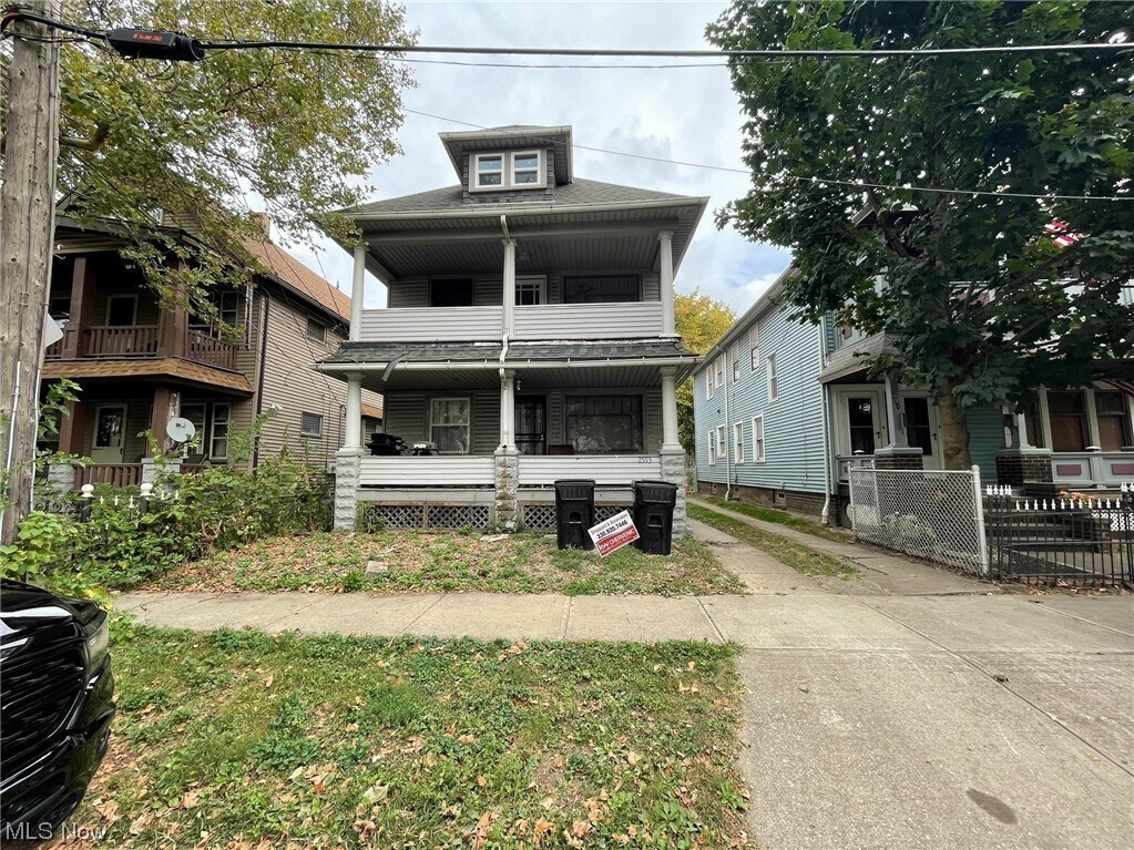 Primary Photo - 2593 W 10th St