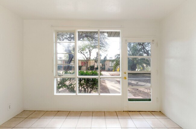Foto del edificio - Charming 1-bedroom, 1-bath home in Tucsons most iconic neighborhood!